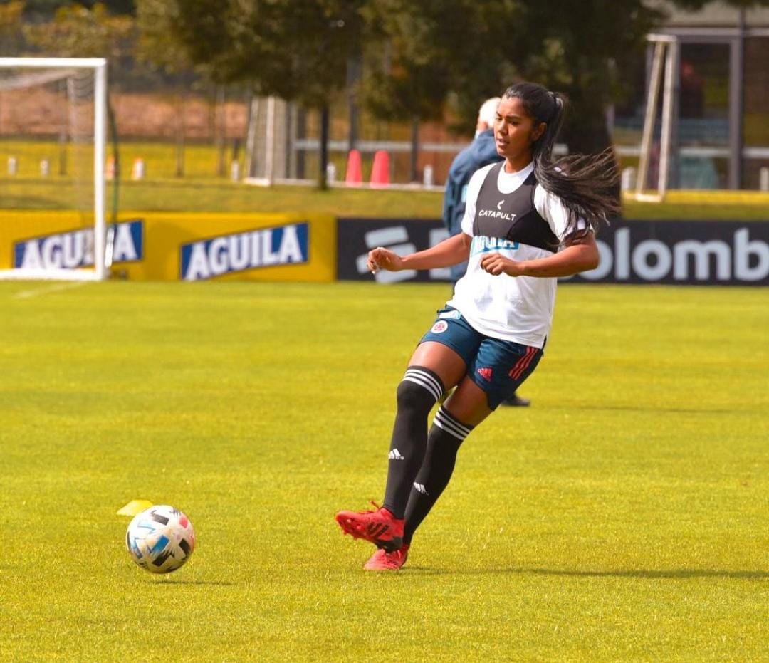 La Santandereana Daniela Arias Protagonista En La Derrota De Colombia