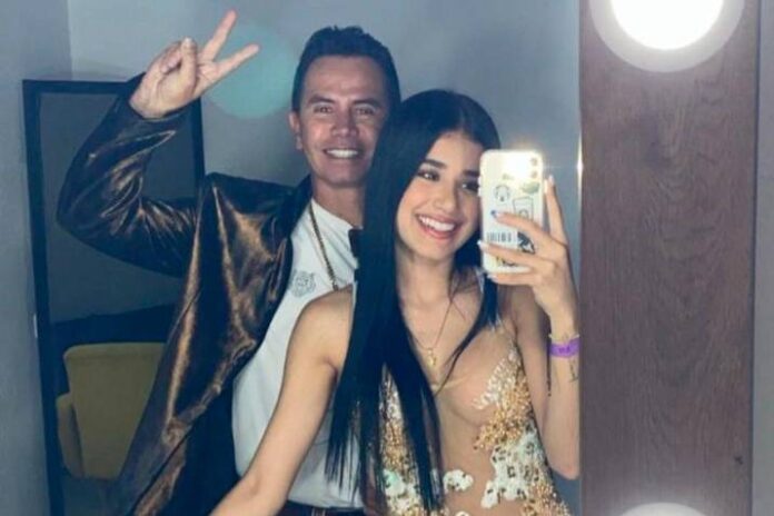 El Cantante Jhonny Rivera Tiene Novia Se Llama Jenny López Y Tiene 20 Años 5275